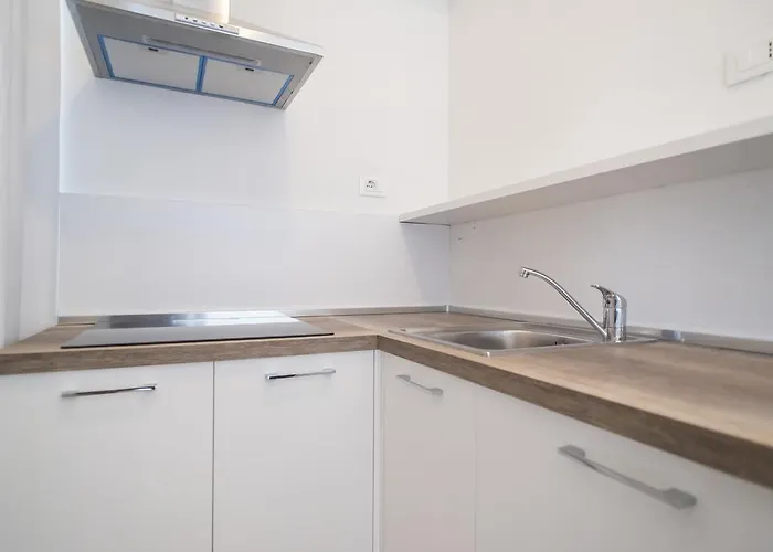 Darsena Aparthotel 3*